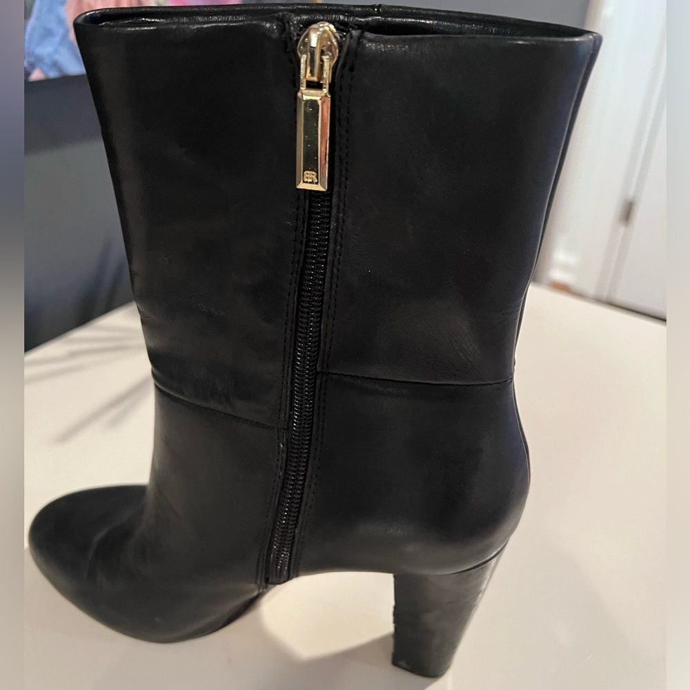 Banana Republic mid calf boot. Size 7